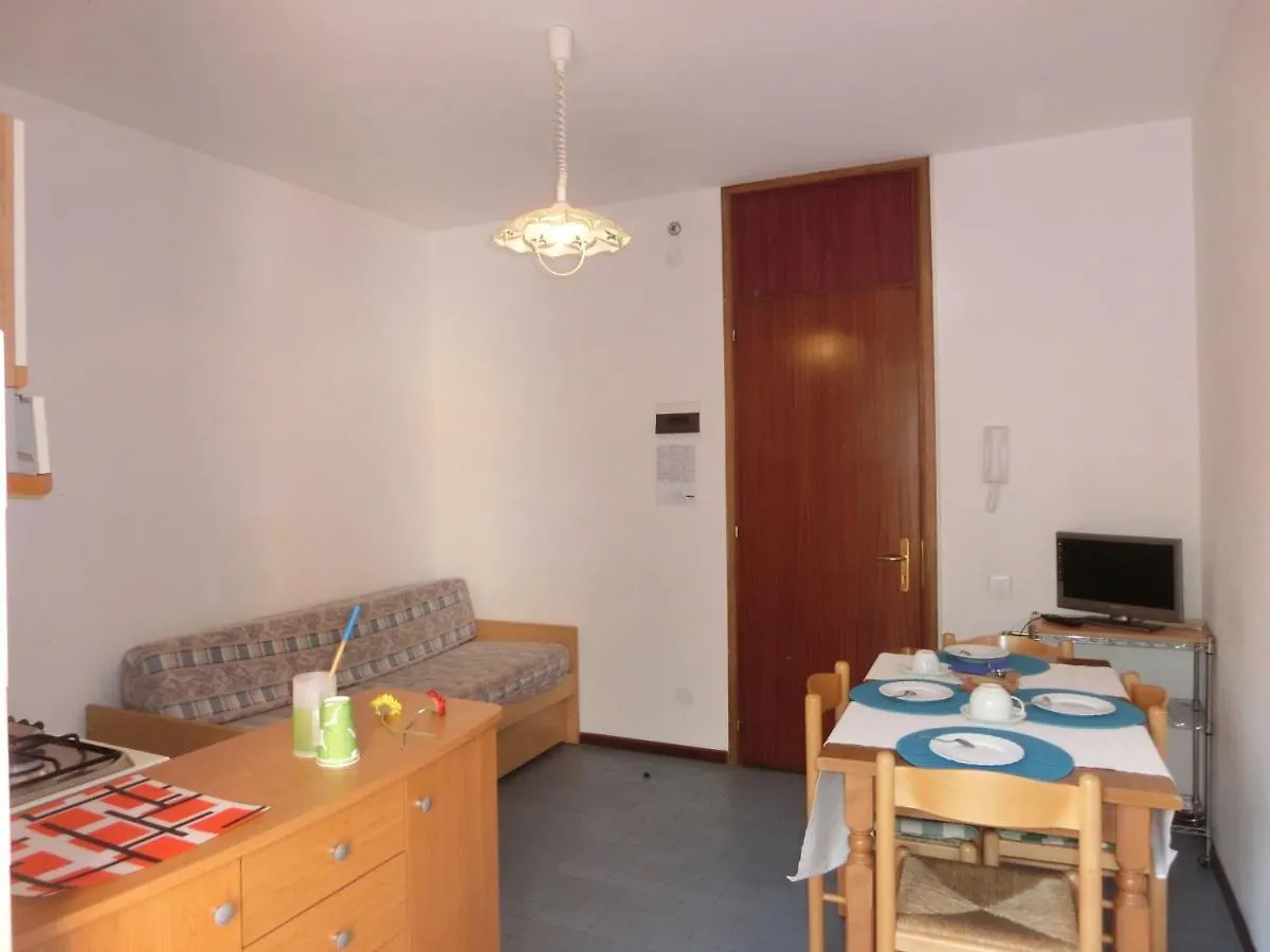 Condominio Lero Μπιμπιόνε 0*,  Ιταλία
