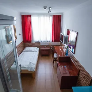 Attache L Contactless Check-in Hotel Vídeň